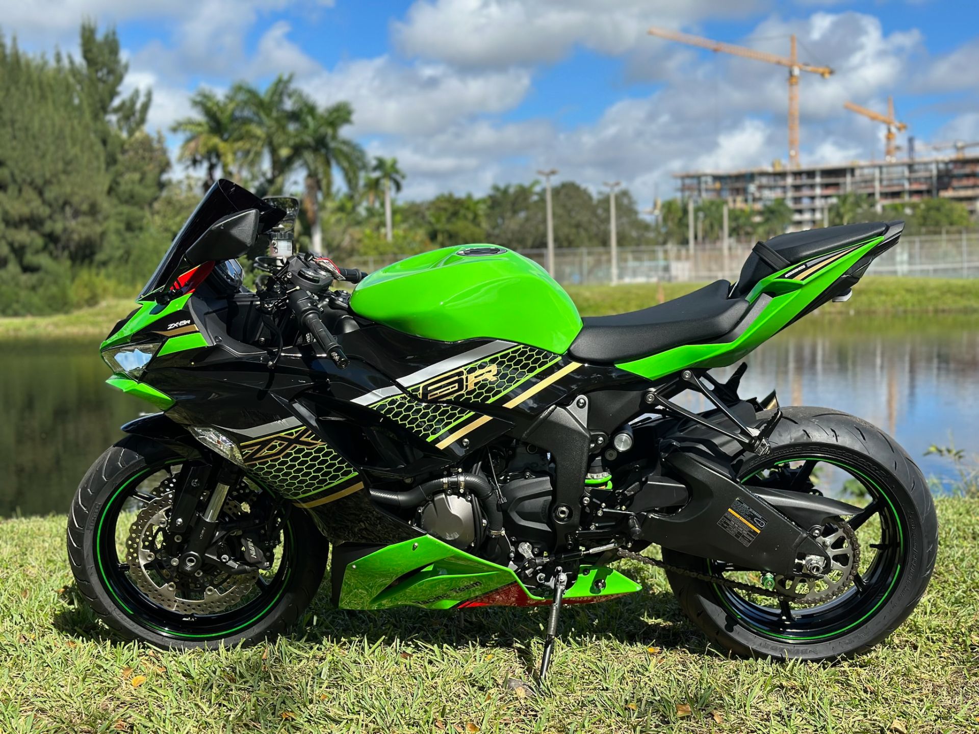 2021 Kawasaki Ninja ZX-6R ABS KRT Edition in North Miami Beach, Florida - Photo 15