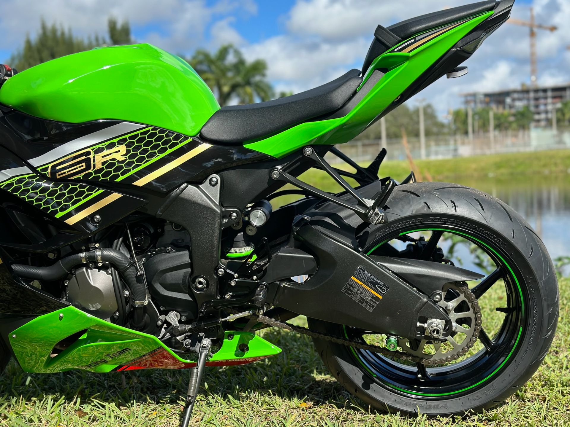 2021 Kawasaki Ninja ZX-6R ABS KRT Edition in North Miami Beach, Florida - Photo 18