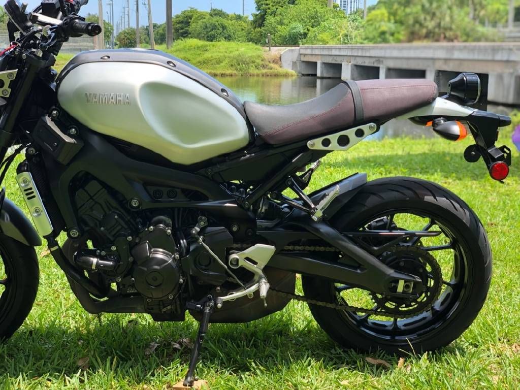 2016 Yamaha XSR900 in North Miami Beach, Florida - Photo 18