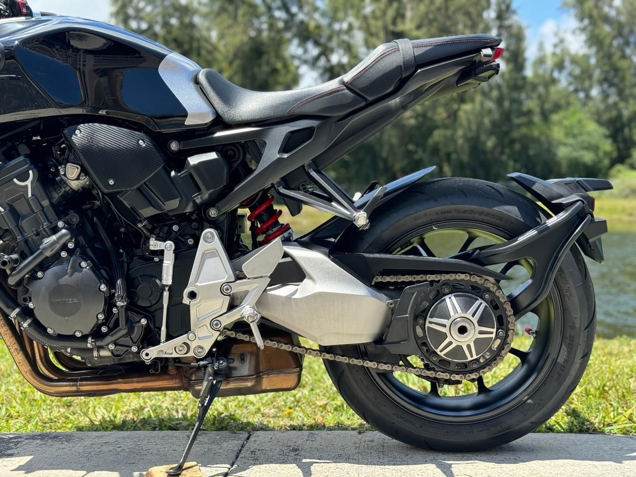 2018 Honda CB1000R in North Miami Beach, Florida - Photo 13