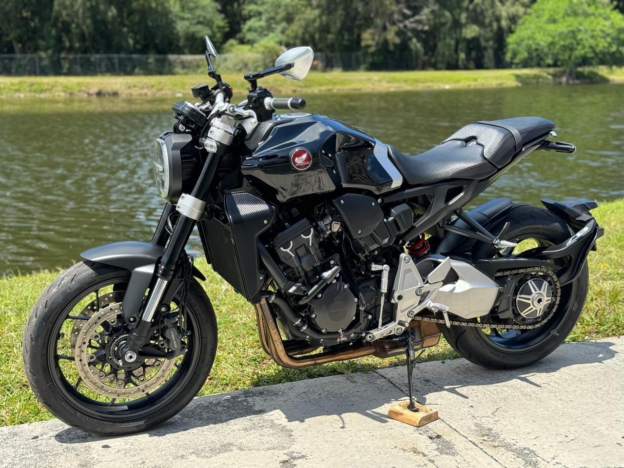 2018 Honda CB1000R in North Miami Beach, Florida - Photo 14