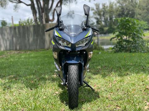 2022 Kawasaki Ninja 400 in North Miami Beach, Florida - Photo 6