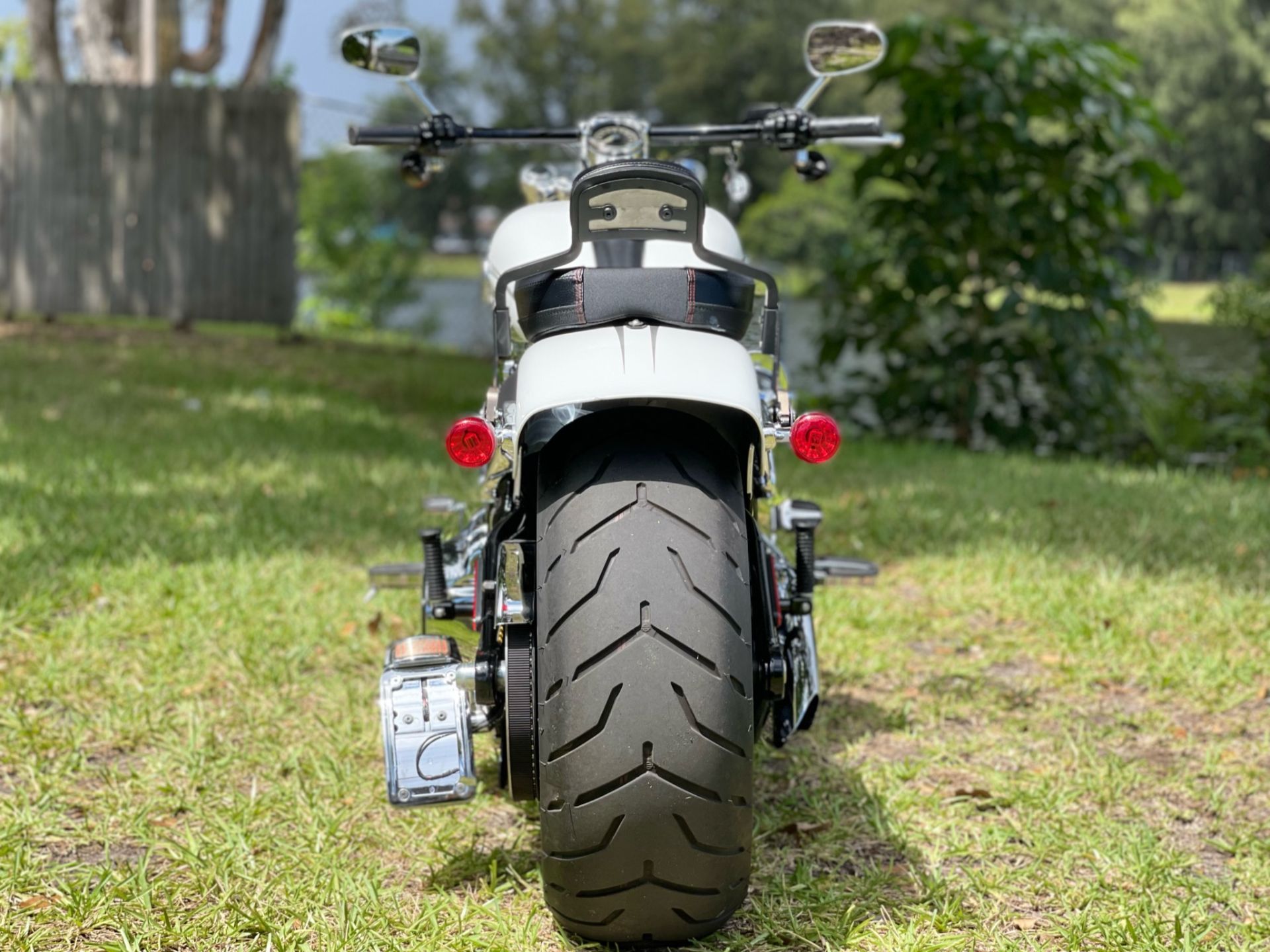 2016 Harley-Davidson Breakout® in North Miami Beach, Florida - Photo 9