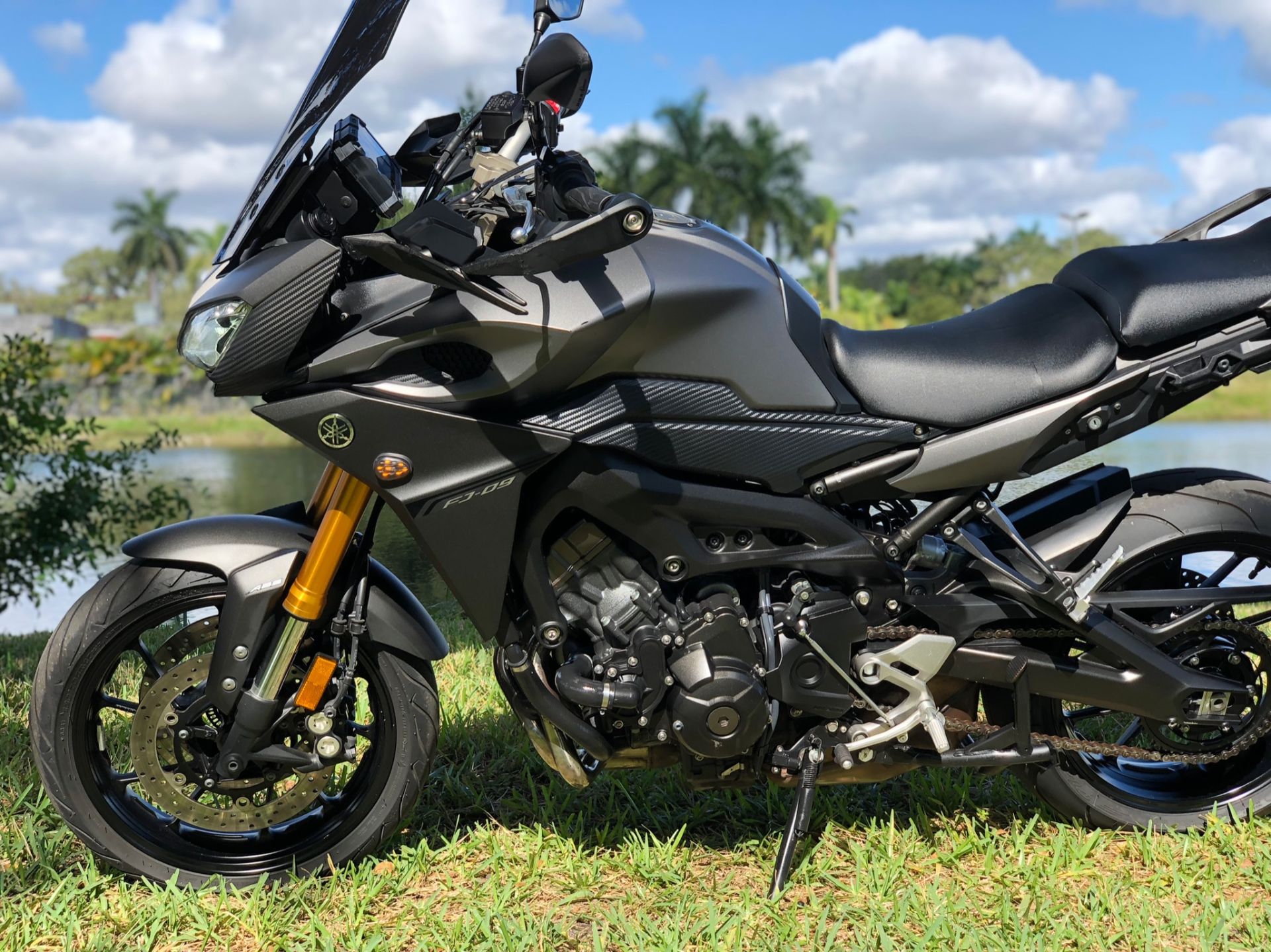 2015 Yamaha FJ-09 in North Miami Beach, Florida - Photo 21