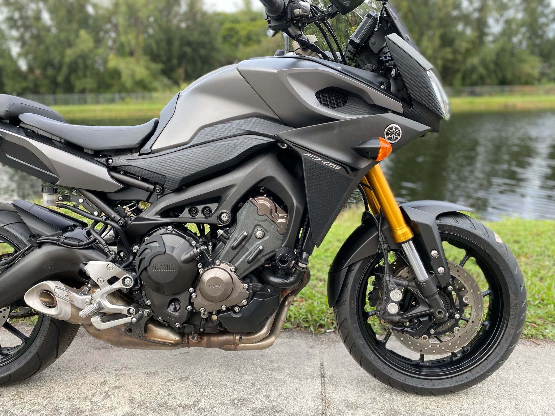 2015 Yamaha FJ-09 in North Miami Beach, Florida - Photo 6