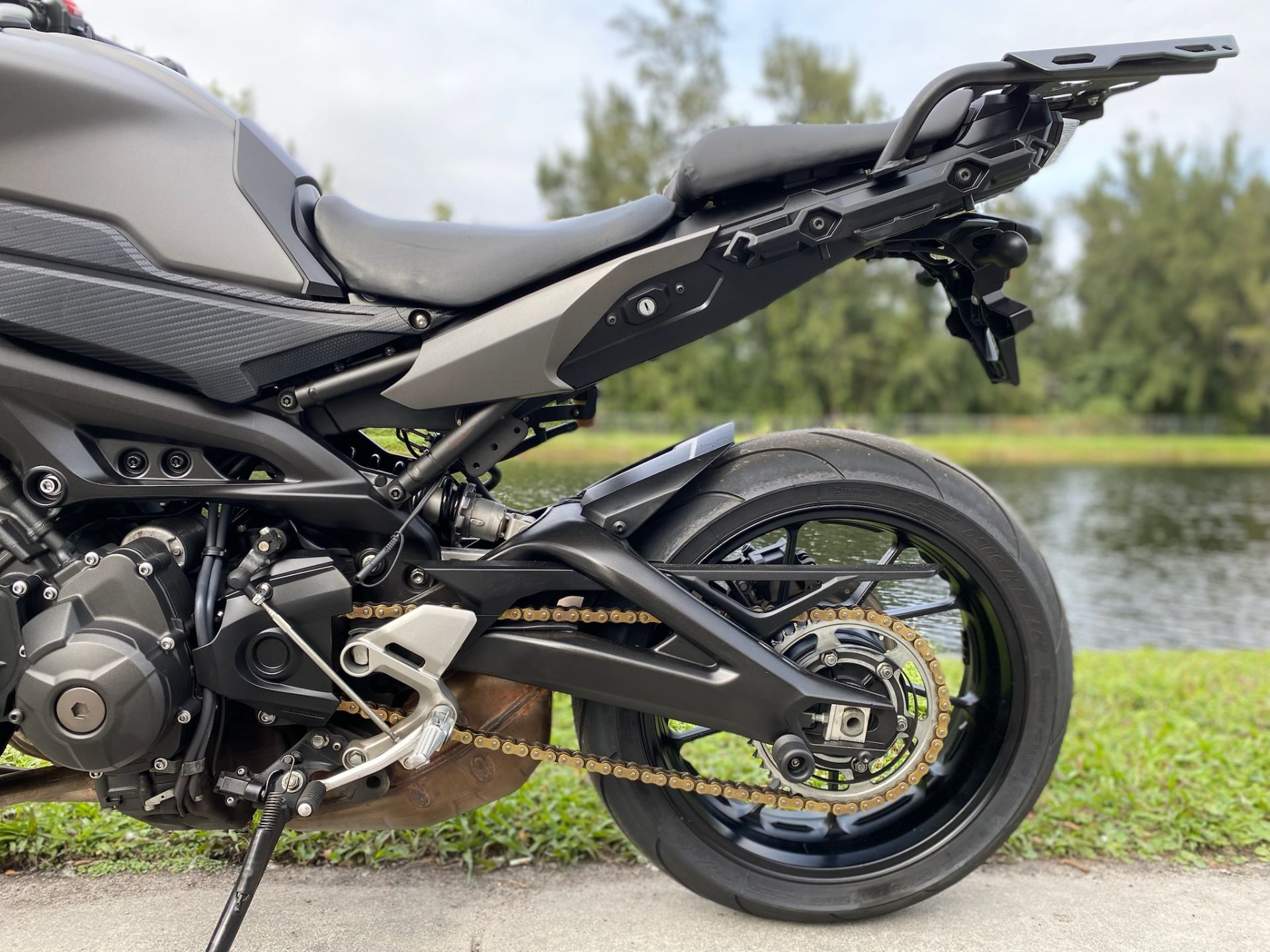 2015 Yamaha FJ-09 in North Miami Beach, Florida - Photo 16