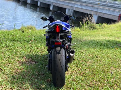 2020 Yamaha YZF-R1 in North Miami Beach, Florida - Photo 10