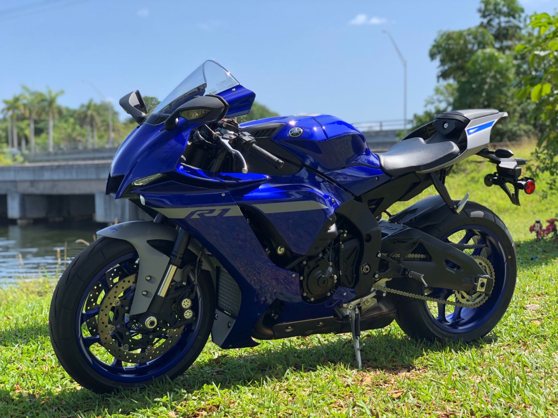 2020 Yamaha YZF-R1 in North Miami Beach, Florida - Photo 17