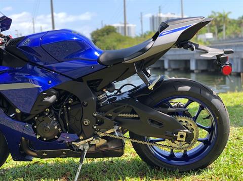 2020 Yamaha YZF-R1 in North Miami Beach, Florida - Photo 21