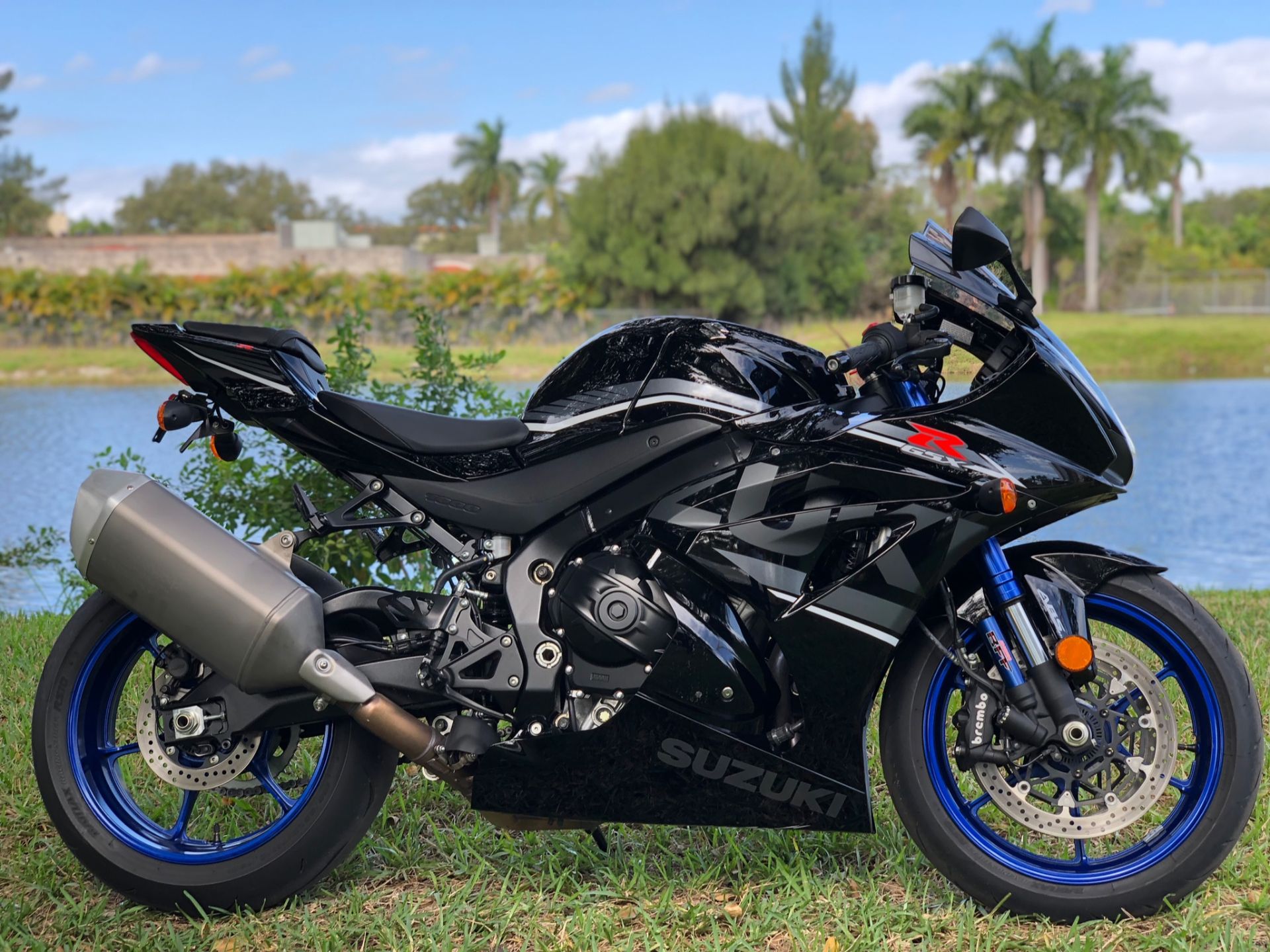 2018 Suzuki GSX-R1000R in North Miami Beach, Florida - Photo 2