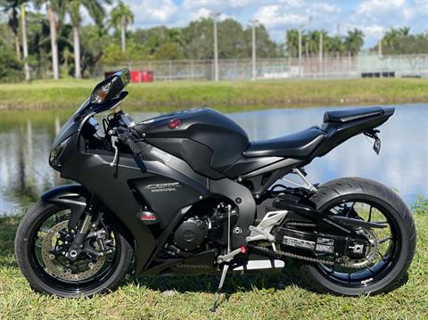 2016 Honda CBR1000RR in North Miami Beach, Florida - Photo 18