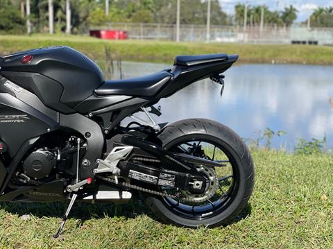 2016 Honda CBR1000RR in North Miami Beach, Florida - Photo 21