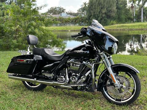 2020 Harley-Davidson Street Glide® in North Miami Beach, Florida - Photo 1