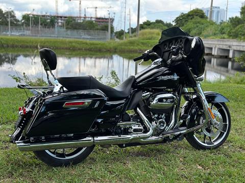 2020 Harley-Davidson Street Glide® in North Miami Beach, Florida - Photo 4