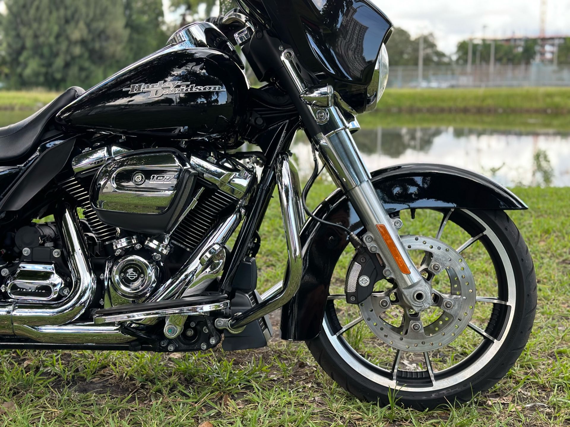 2020 Harley-Davidson Street Glide® in North Miami Beach, Florida - Photo 10