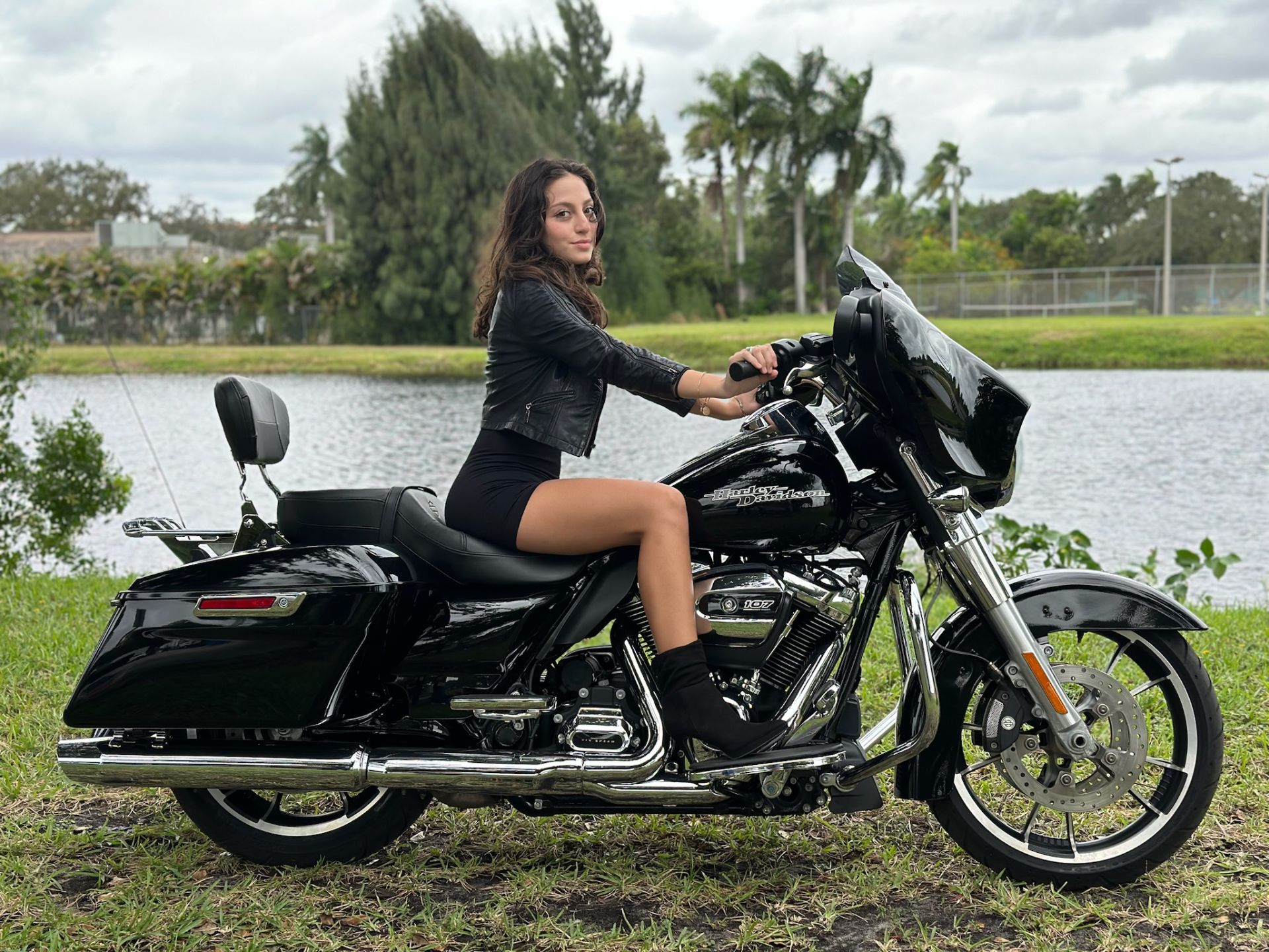 2020 Harley-Davidson Street Glide® in North Miami Beach, Florida - Photo 4