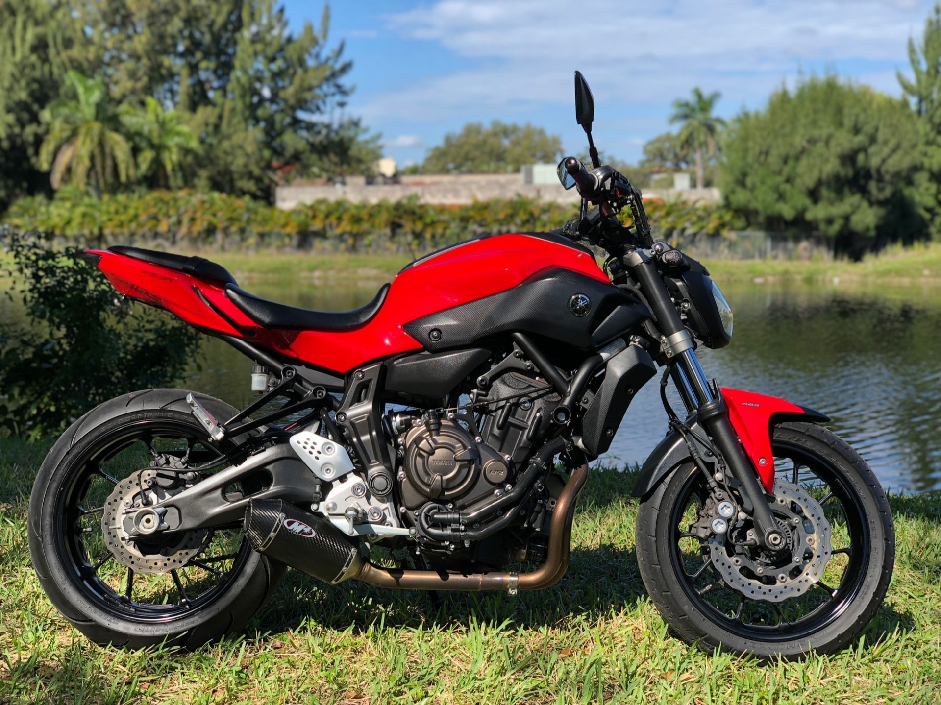 2017 Yamaha FZ-07 in North Miami Beach, Florida - Photo 3