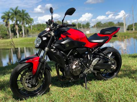 2017 Yamaha FZ-07 in North Miami Beach, Florida - Photo 18