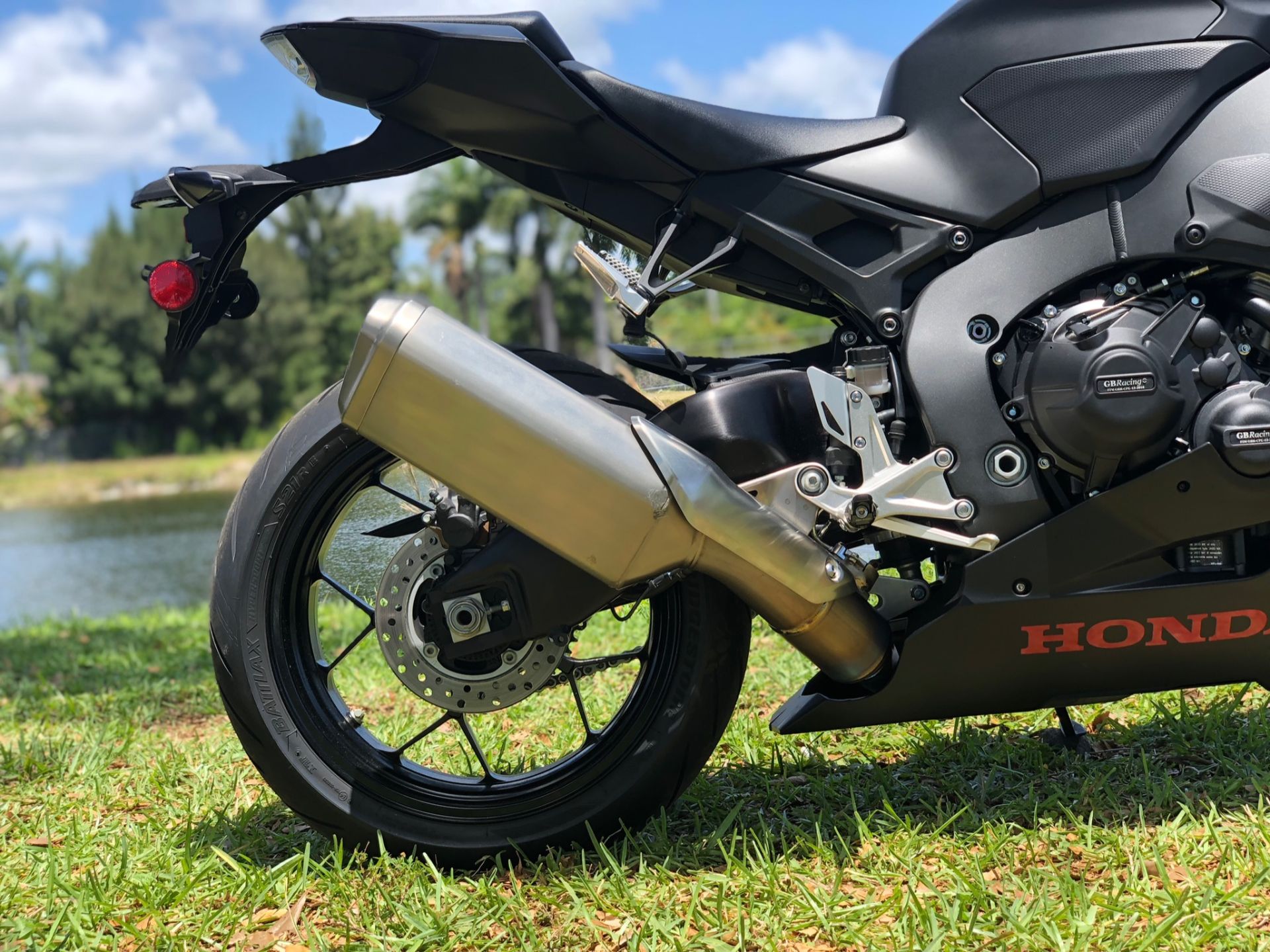 2018 Honda CBR1000RR in North Miami Beach, Florida - Photo 4