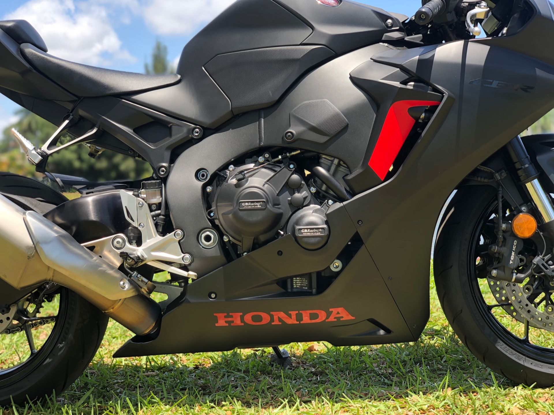 2018 Honda CBR1000RR in North Miami Beach, Florida - Photo 6