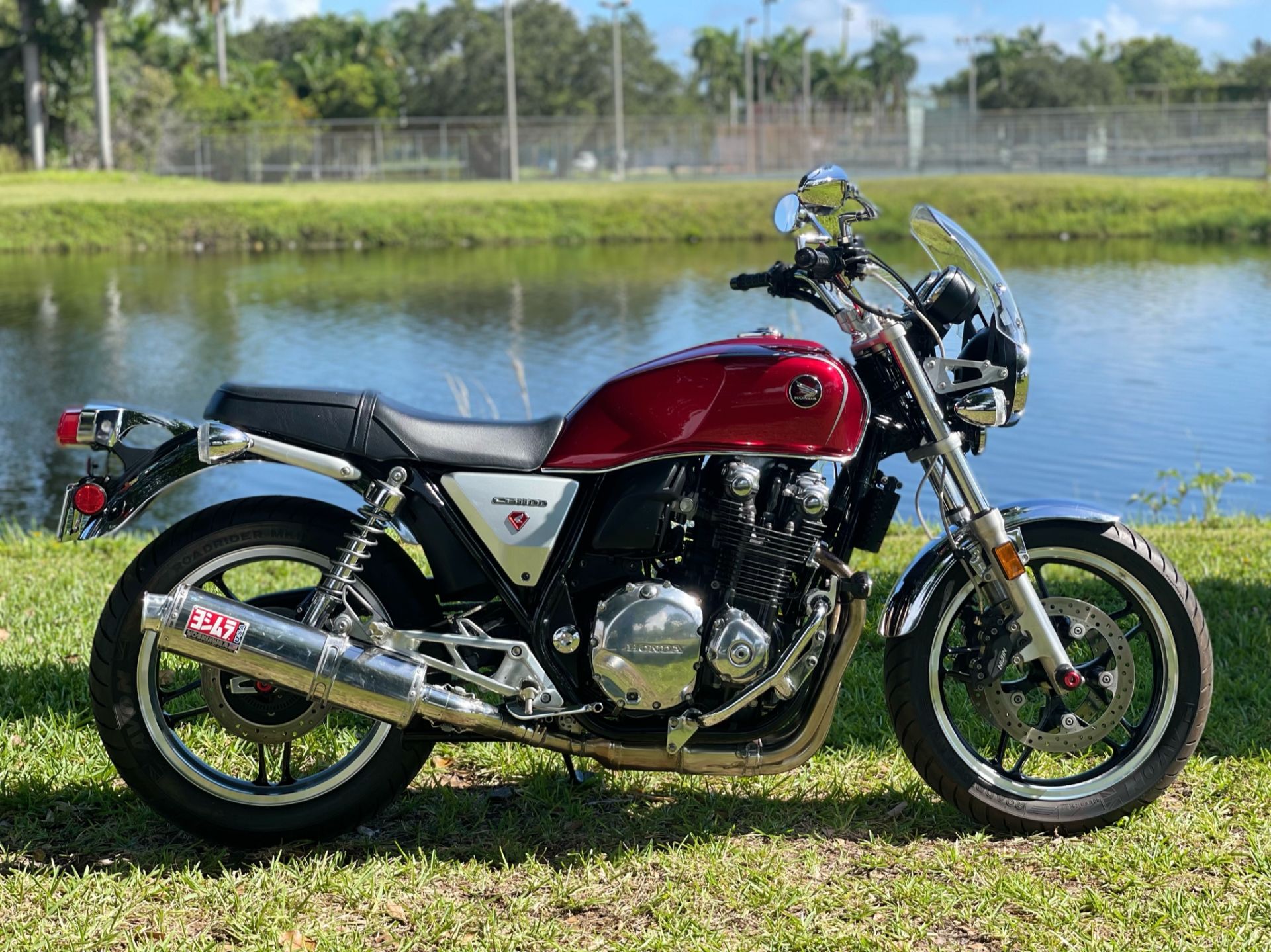 2013 Honda CB1100 in North Miami Beach, Florida - Photo 3