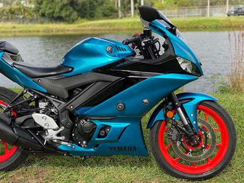 2021 Yamaha YZF-R3 ABS in North Miami Beach, Florida - Photo 5