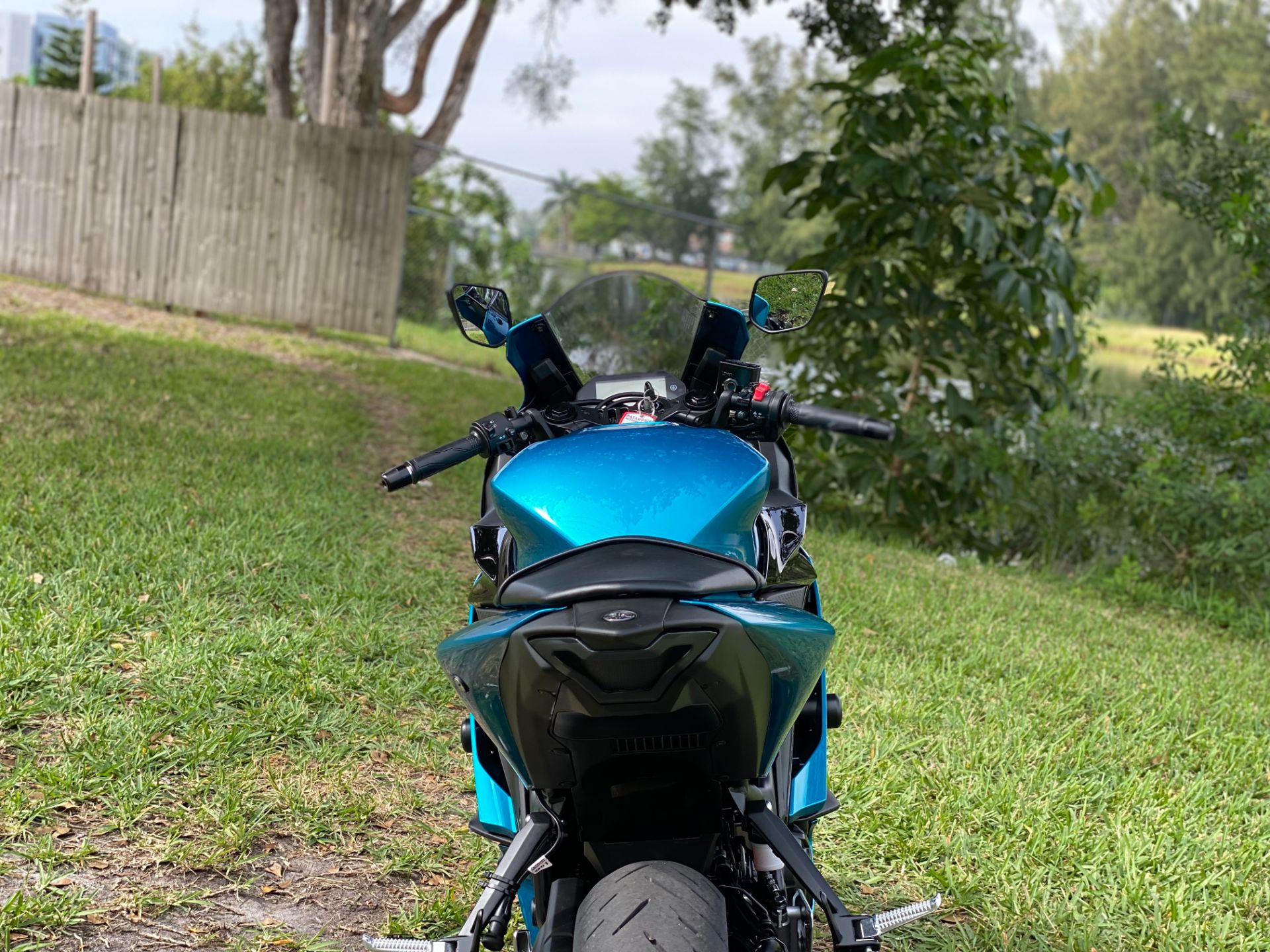 2021 Yamaha YZF-R3 ABS in North Miami Beach, Florida - Photo 12
