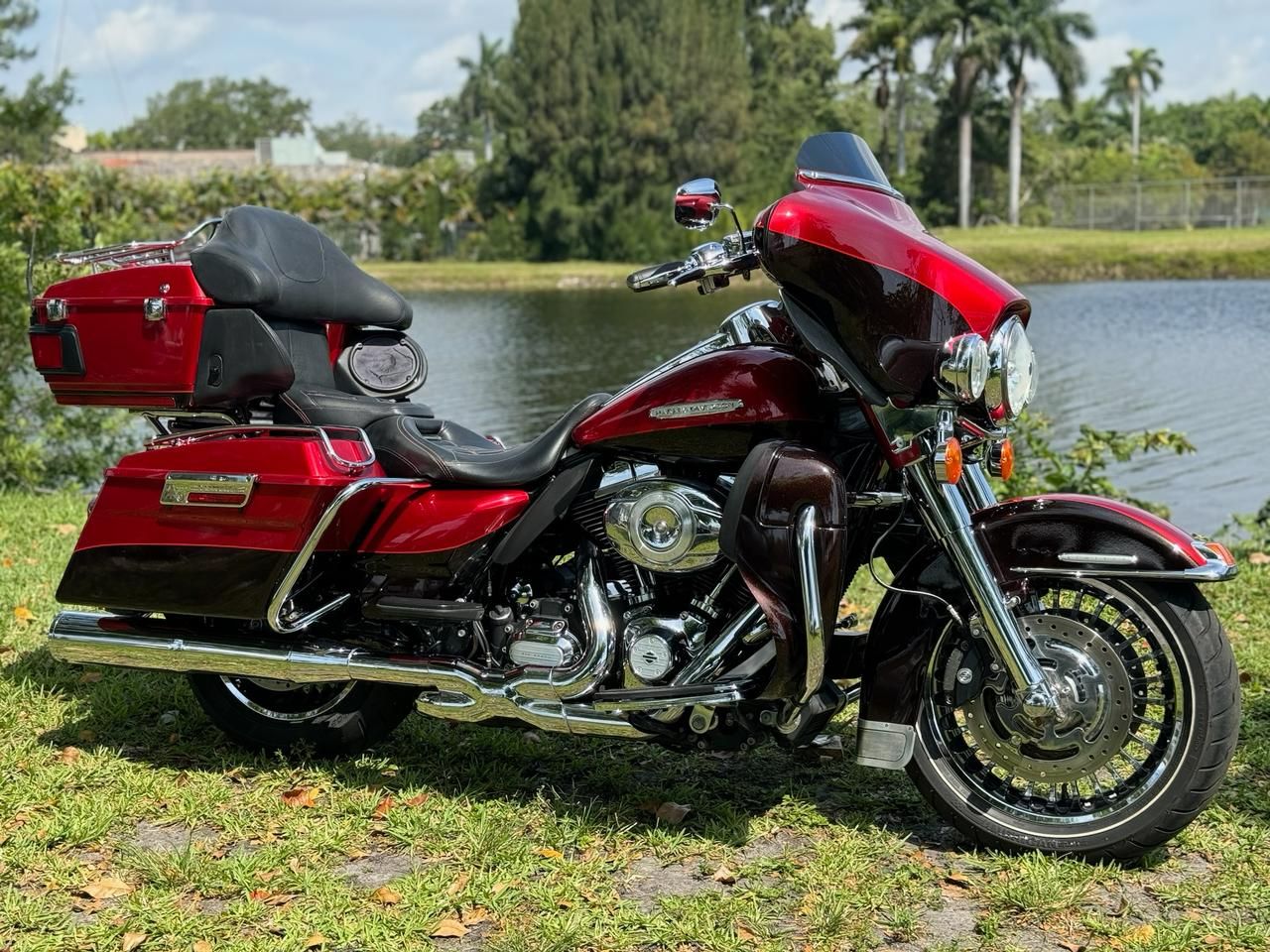 2013 Harley-Davidson Electra Glide® Ultra Limited in North Miami Beach, Florida - Photo 1
