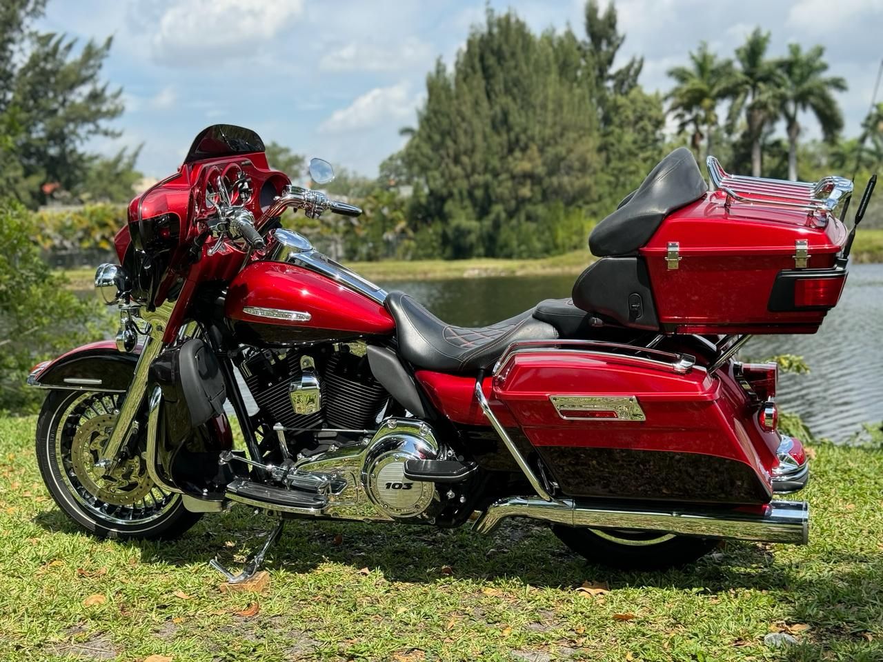 2013 Harley-Davidson Electra Glide® Ultra Limited in North Miami Beach, Florida - Photo 16