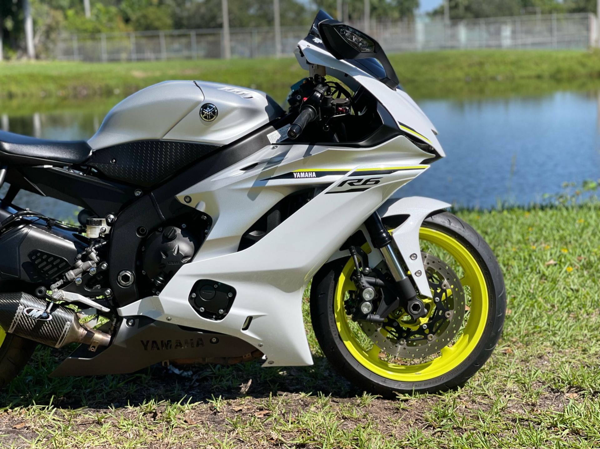 2017 Yamaha YZF-R6 in North Miami Beach, Florida - Photo 6