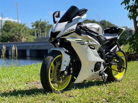 2017 Yamaha YZF-R6 in North Miami Beach, Florida - Photo 17