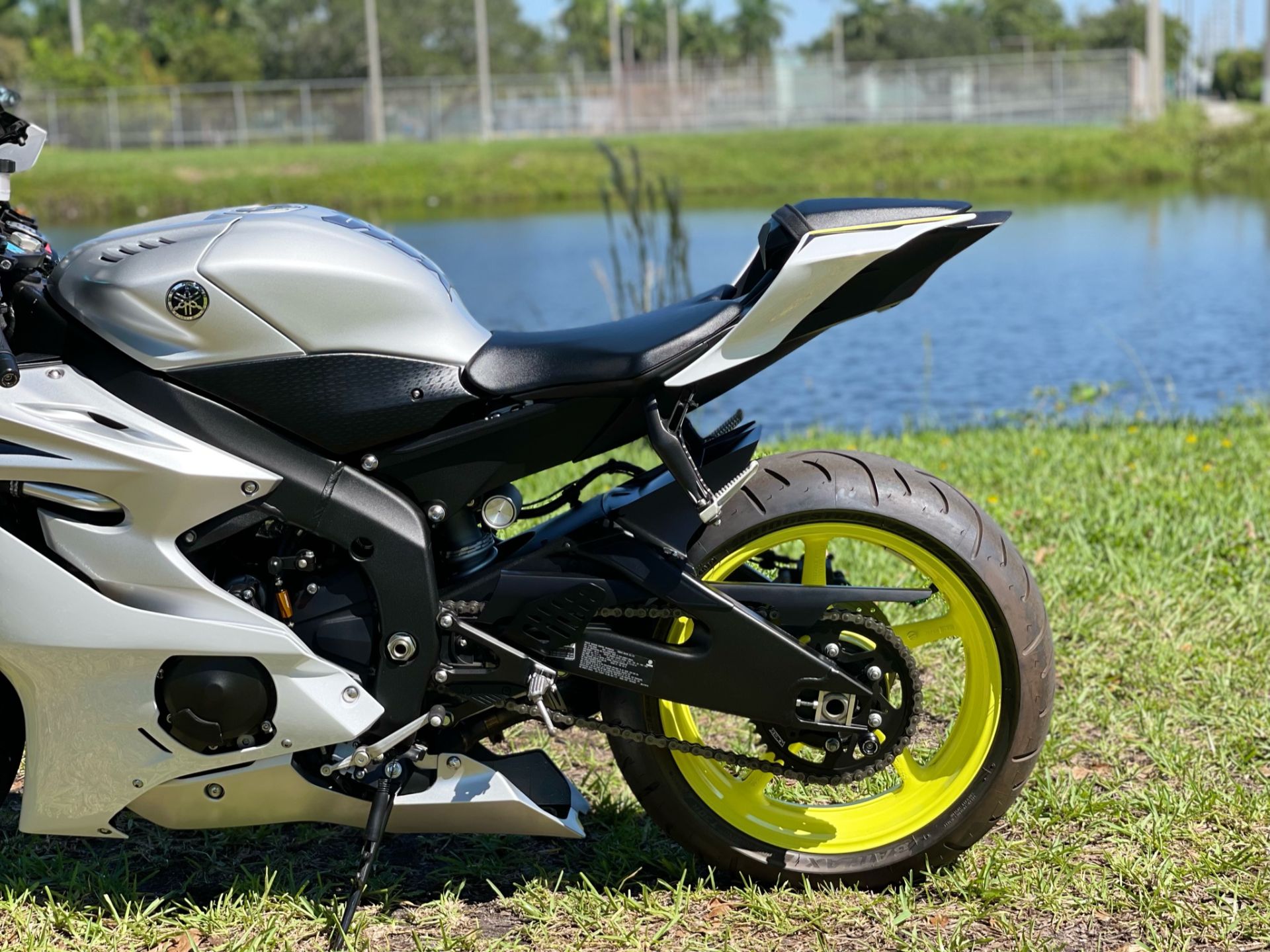 2017 Yamaha YZF-R6 in North Miami Beach, Florida - Photo 21