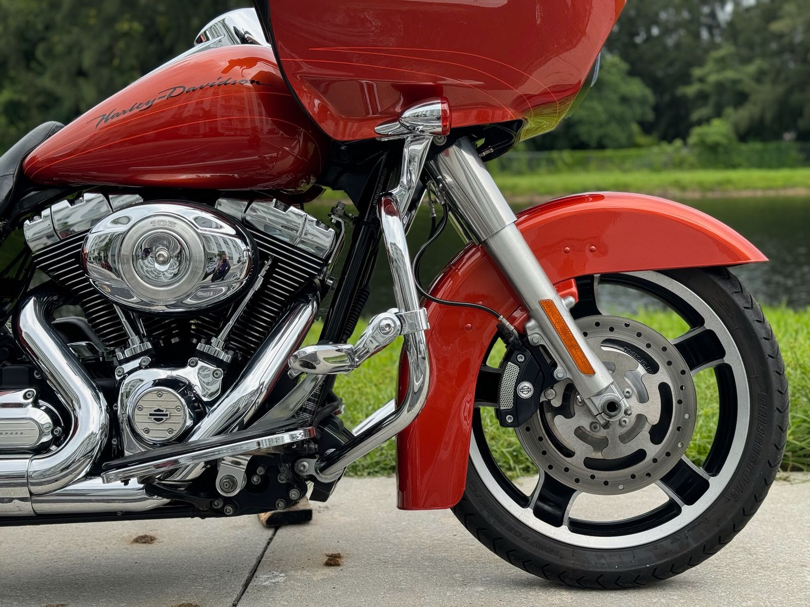 2011 Harley-Davidson Road Glide® Custom in North Miami Beach, Florida - Photo 6