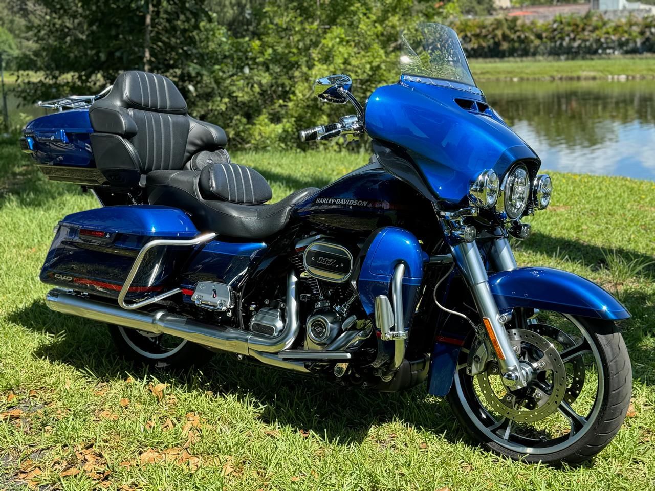 2020 Harley-Davidson CVO™ Limited in North Miami Beach, Florida - Photo 1