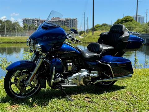 2020 Harley-Davidson CVO™ Limited in North Miami Beach, Florida - Photo 11