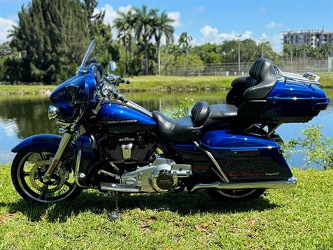 2020 Harley-Davidson CVO™ Limited in North Miami Beach, Florida - Photo 12