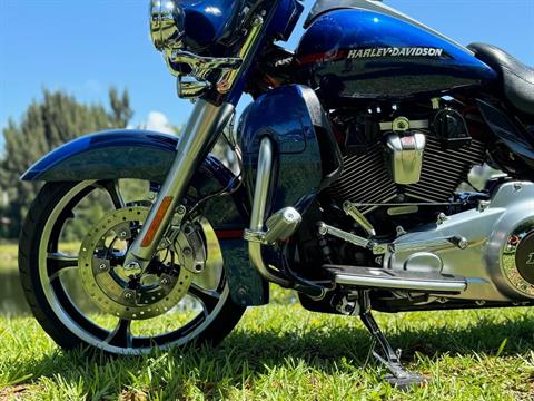 2020 Harley-Davidson CVO™ Limited in North Miami Beach, Florida - Photo 14