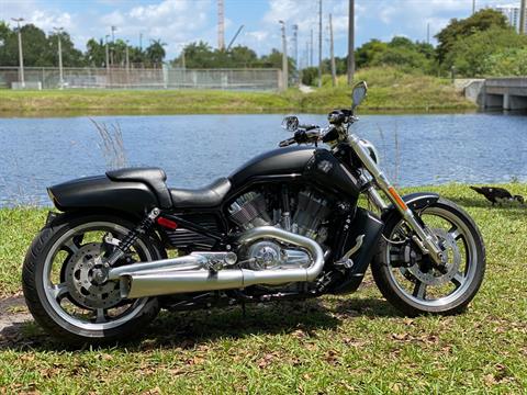 2013 Harley-Davidson V-Rod Muscle® in North Miami Beach, Florida - Photo 7