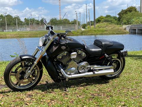 2013 Harley-Davidson V-Rod Muscle® in North Miami Beach, Florida - Photo 20