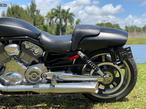 2013 Harley-Davidson V-Rod Muscle® in North Miami Beach, Florida - Photo 24