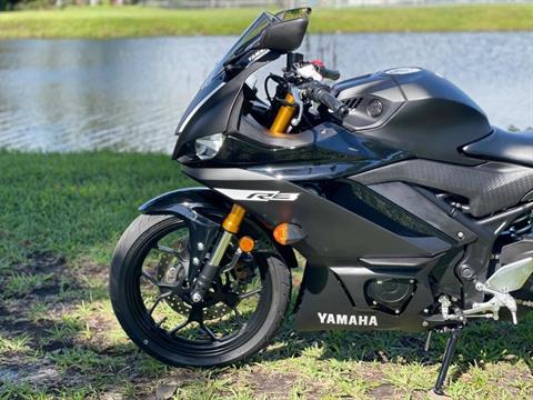 2019 Yamaha YZF-R3 in North Miami Beach, Florida - Photo 5