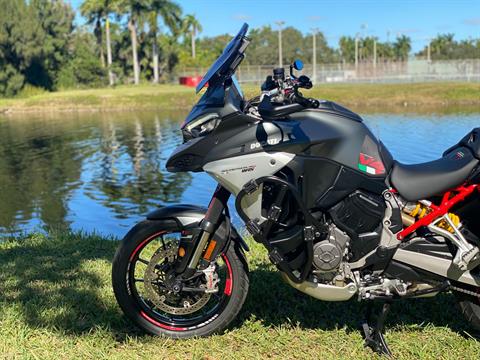 2021 Ducati Multistrada V4 S Travel & Radar in North Miami Beach, Florida - Photo 20