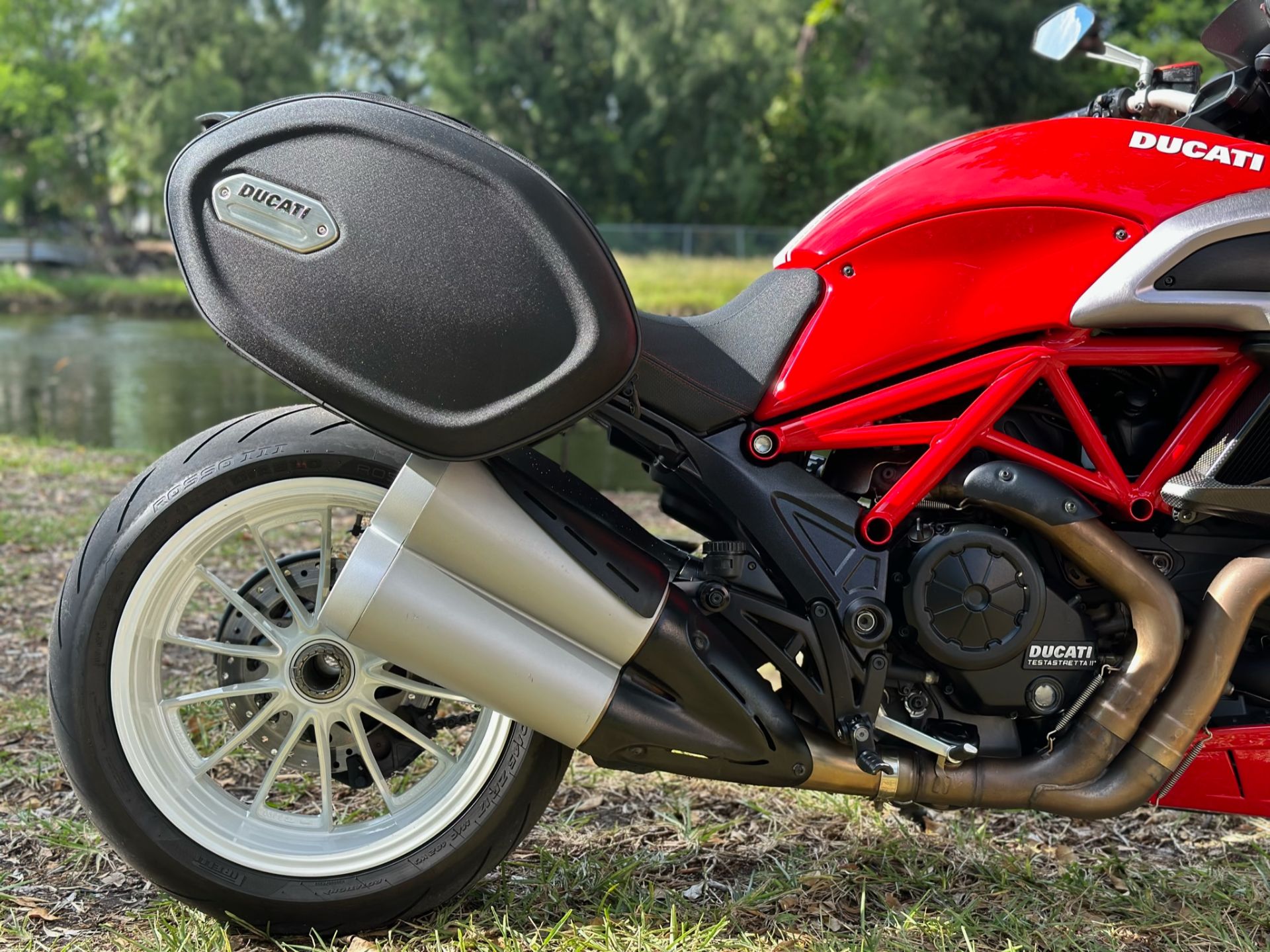 2013 Ducati Diavel in North Miami Beach, Florida - Photo 5