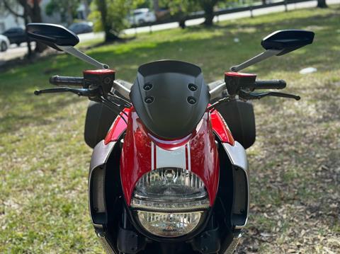 2013 Ducati Diavel in North Miami Beach, Florida - Photo 8