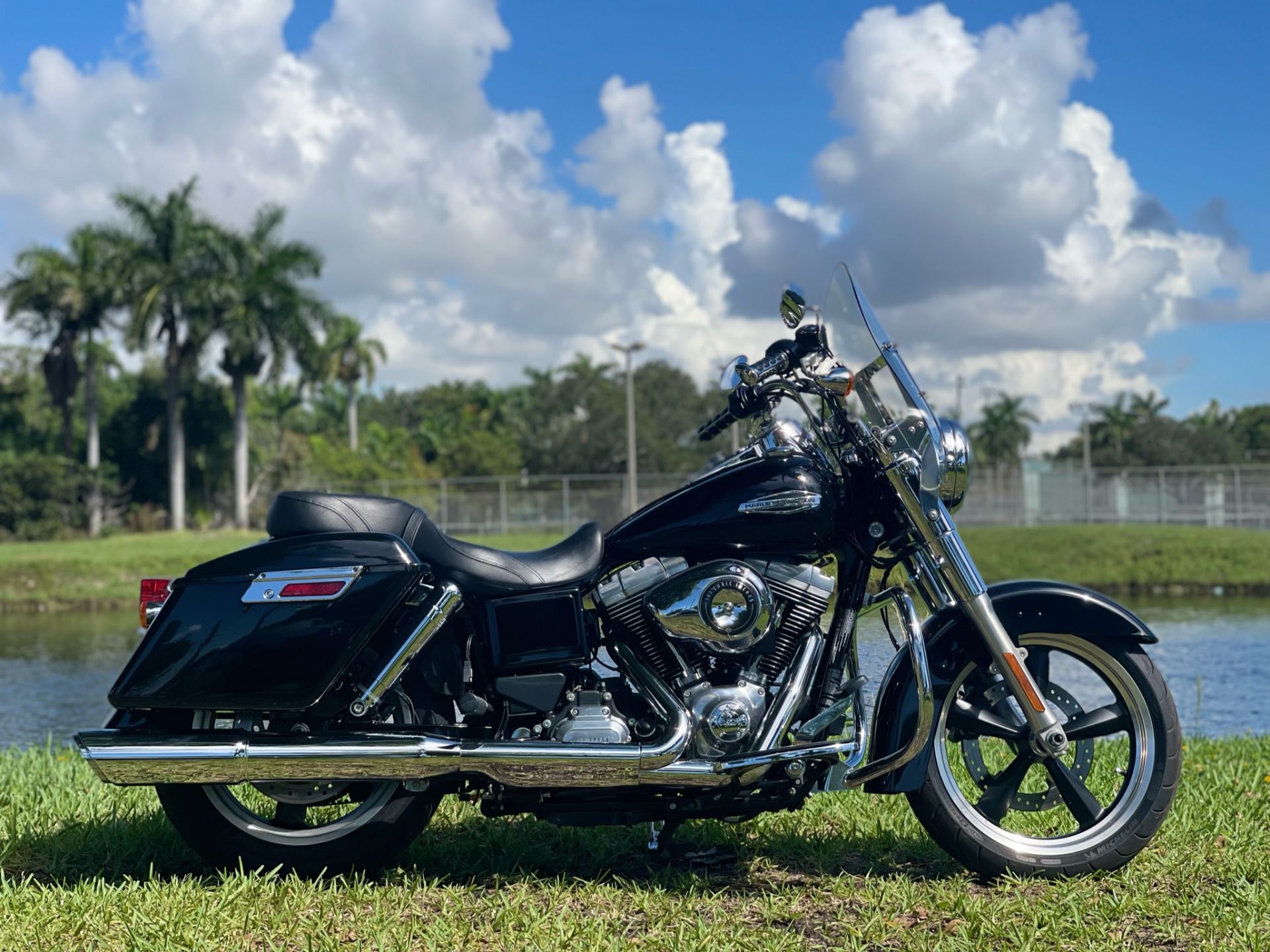 2012 Harley-Davidson Dyna® Switchback in North Miami Beach, Florida - Photo 3