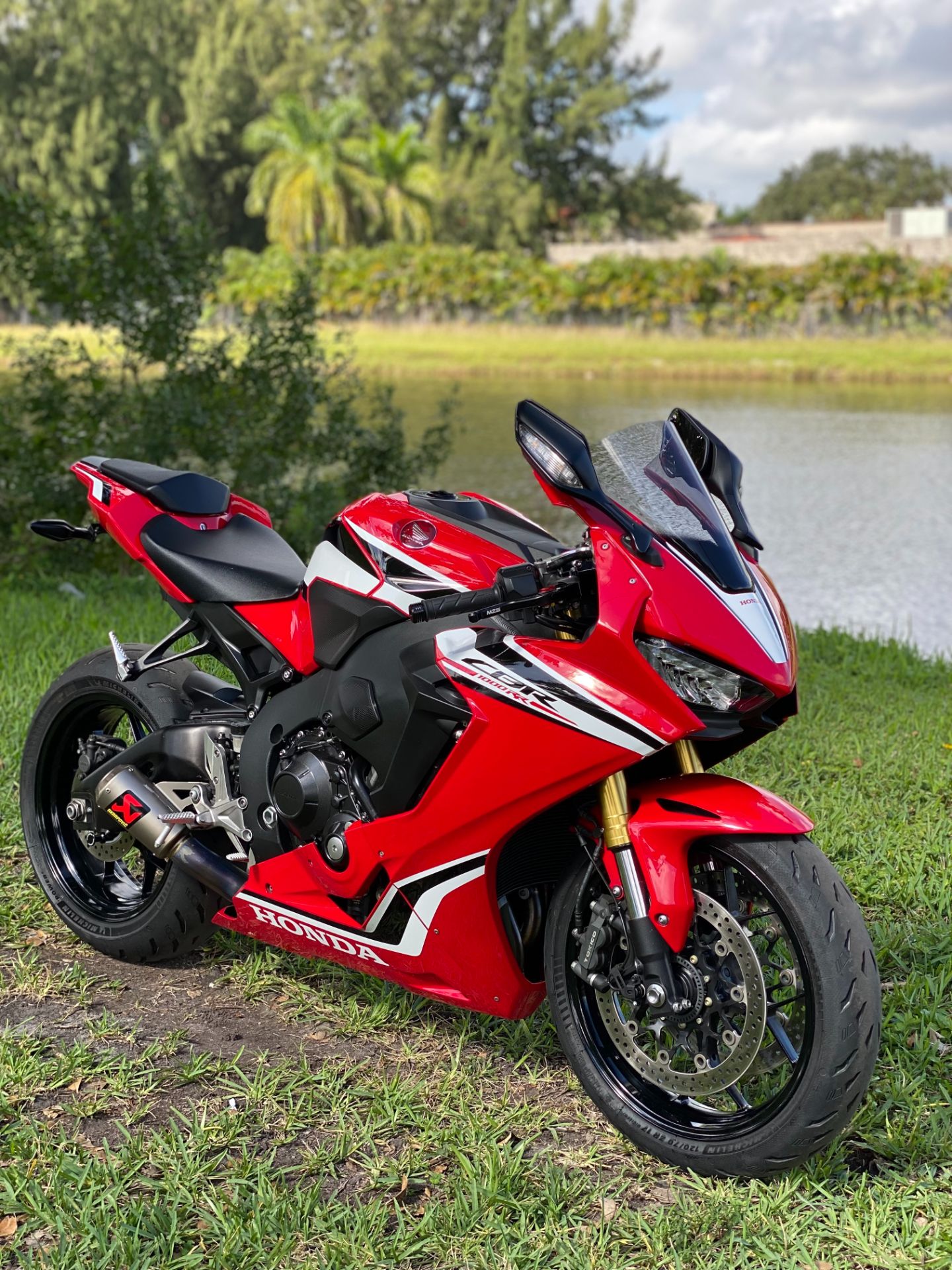 2019 Honda CBR1000RR in North Miami Beach, Florida - Photo 2
