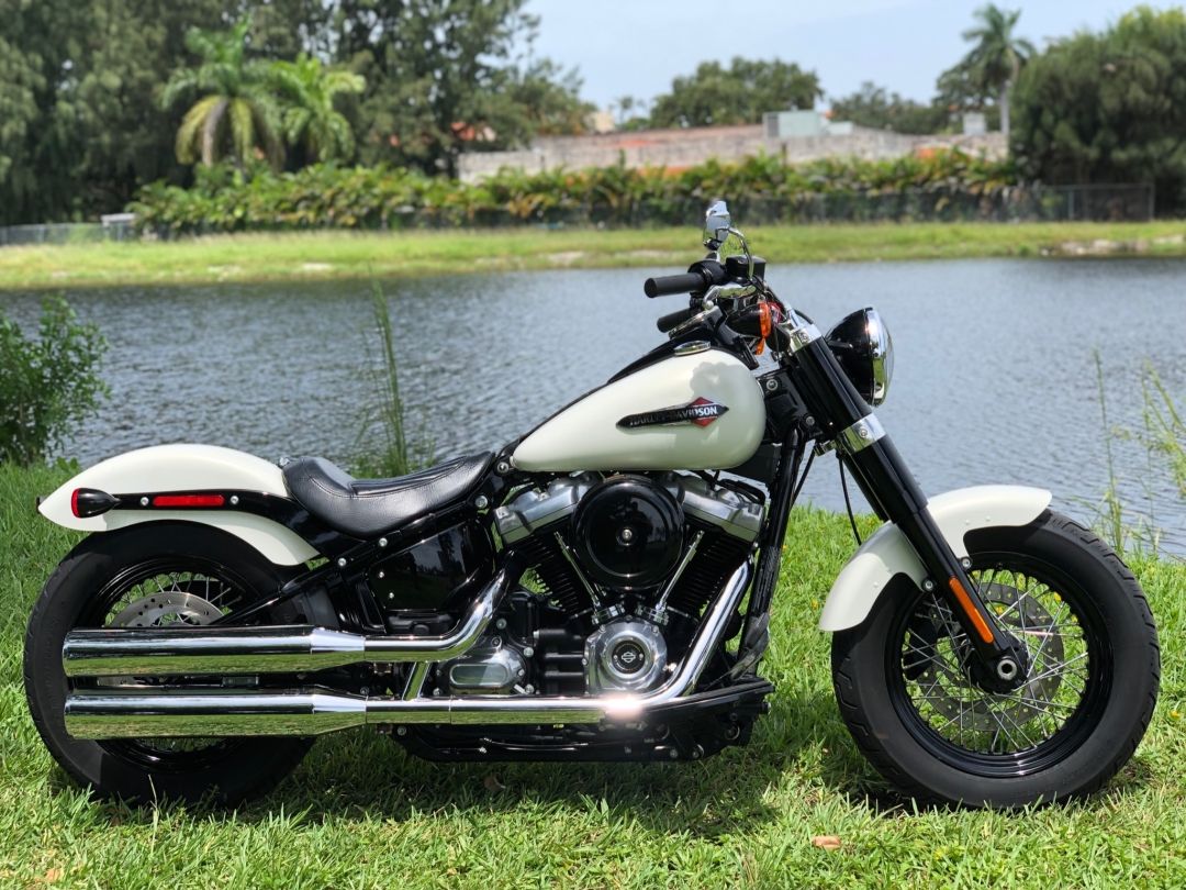 2018 Harley-Davidson Softail Slim® 107 in North Miami Beach, Florida - Photo 2