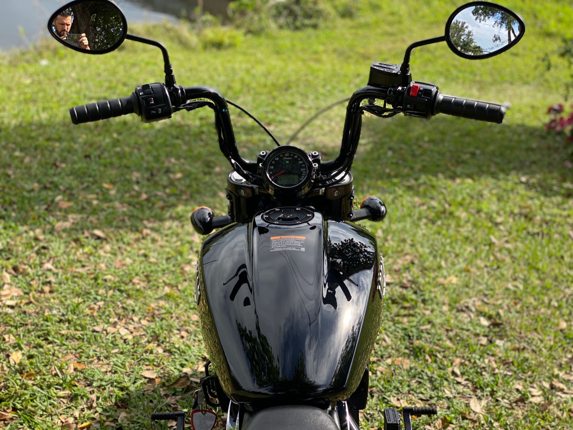 2018 Indian Scout® Bobber in North Miami Beach, Florida - Photo 12