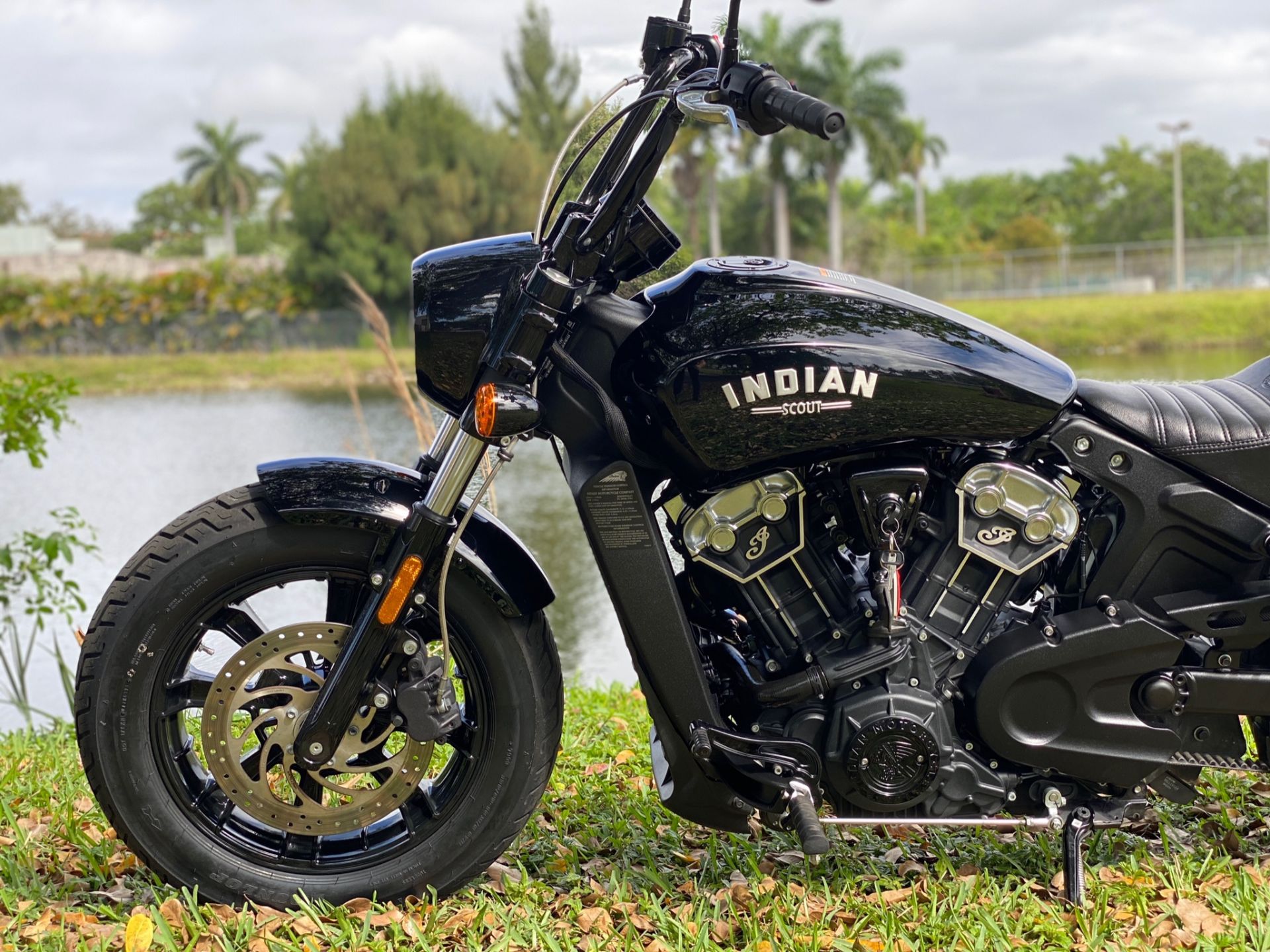 2018 Indian Scout® Bobber in North Miami Beach, Florida - Photo 17