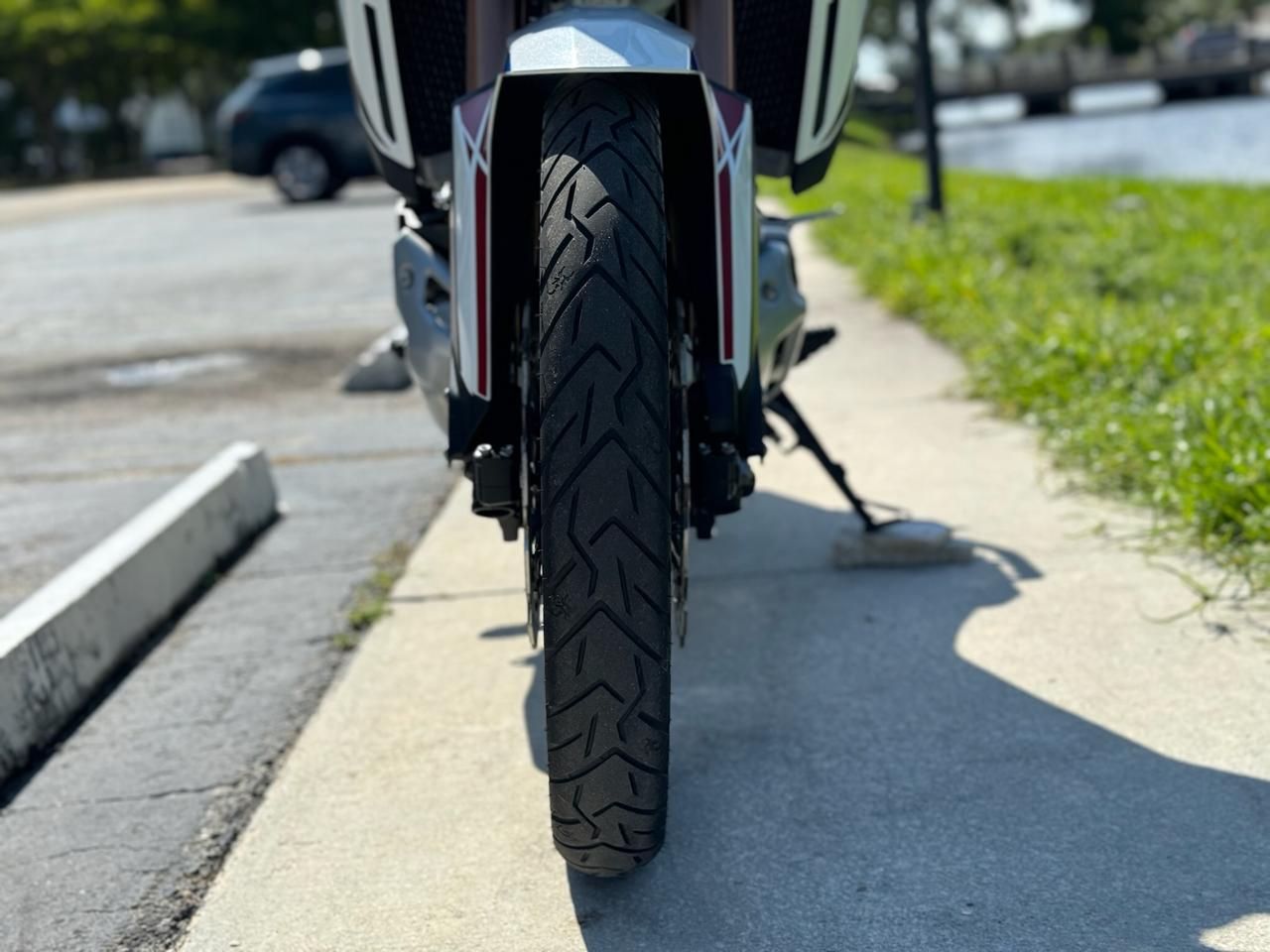 2022 Honda Africa Twin Adventure Sports ES DCT in North Miami Beach, Florida - Photo 8